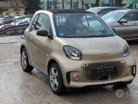 Usata Smart ForTwo Coupé Passion 60 kW (82 CV) 2020 Oro champagne Utilitaria