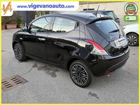 Usata Lancia 2000 69 CV (50 kW) 2023 Nero Berlina