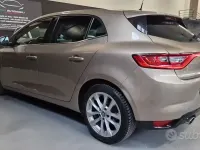 Usata Renault Mégane Bose Edition 132 CV (97 kW) 2017 Giallo Berlina