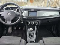 Usata Alfa Romeo Giulietta Distinctive 105 CV (77 kW) 2010 Bianco Berlina