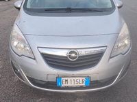 Usata Opel Meriva 101 CV (74 kW) 2012 Grigio Monovolume