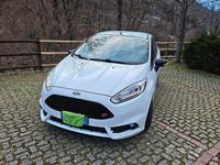 Usata Ford Fiesta ST 182 CV (133 kW) 2016 Bianco Berlina