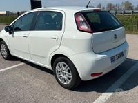 Usata Fiat Punto 77 CV (56 kW) 2012 Utilitaria