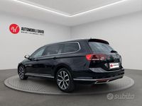 Begagnad VW Passat Executive 150 HK (110 kW) 2023 Svart Kombi
