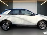 Usata VW T-Roc Business 150 CV (110 kW) 2020 Bianco/tetto nero SUV