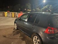 Usata VW Golf V 105 CV (77 kW) 2007 Blu Utilitaria