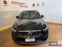 Usata Volvo XC40 Momentum 197 CV (144 kW) 2022 Nero SUV
