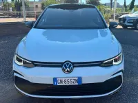Usata VW Golf VIII R-line 131 CV (96 kW) 2022 Bianco Berlina