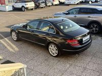 Usata Mercedes C220 Avantgarde 170 CV (125 kW) 2008 Nero Berlina