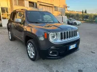 Usata Jeep Renegade Limited 140 CV (102 kW) 2016 Grigio SUV