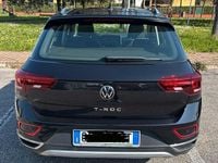 Usata VW T-Roc Style 110 CV (80 kW) 2023 Nero SUV