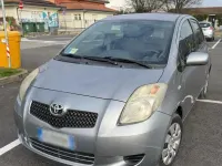 Usata Toyota Yaris 69 CV (50 kW) 2006 Grigio Berlina