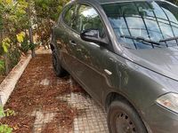 Usata Lancia Ypsilon 80 CV (58 kW) 2015 Grigio Utilitaria