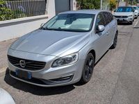 Usata Volvo V60 Kinetic 120 CV (88 kW) 2016 Grigio Station wagon