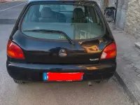 Usata Ford Fiesta 49 CV (36 kW) 2000 Nero Utilitaria