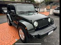 Usata Jeep Wrangler Sahara 200 CV (147 kW) 2011 Verde SUV
