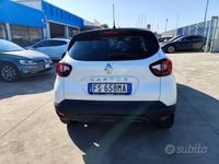 Usata Renault Captur 110 CV (80 kW) 2018 Bianco SUV