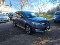 Usata Toyota RAV4 150 CV (110 kW) 2012 Grigio SUV