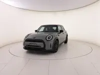 Usata Mini Cooper Classic 136 CV (100 kW) 2022 Grigio metallizzato scuro Utilitaria