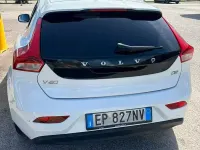 Usata Volvo V40 115 CV (84 kW) 2013 Bianco Berlina