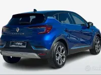 Usata Renault Captur Techno 101 CV (74 kW) 2023 Bluazzurro SUV