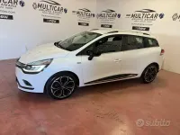 Usata Renault Clio 90 CV (66 kW) 2018 Bianco Station wagon