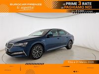Usata Skoda Superb LAURIN & KLEMENT 200 CV (147 kW) 2022 Blu lava metallizzato Berlina
