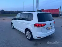 Usata VW Touran Trendline 115 CV (84 kW) 2016 Bianco Monovolume