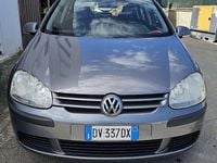 Usata VW Golf VI Comfortline 105 CV (77 kW) 2009 Grigio Utilitaria