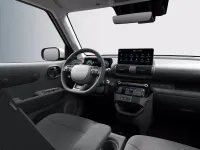 Nieuw Hyundai Inster 84 kW (115 PK) 2025 Zwart Hatchback