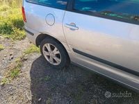 Usata Seat Alhambra 140 CV (102 kW) 2010 Monovolume