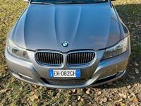 Usata BMW 318 143 CV (105 kW) 2011 Grigio Station wagon