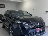 Usata Peugeot 3008 Allure 131 CV (96 kW) 2022 Nero SUV