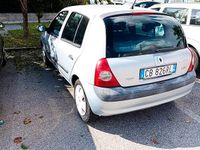 Usata Renault Clio II 58 CV (42 kW) 2002 Grigio Berlina