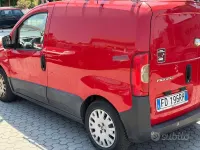 Usata Fiat Fiorino 95 CV (69 kW) 2016 Rosso Monovolume