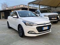 Usata Hyundai i20 Comfort 84 CV (61 kW) 2017 Bianco Berlina