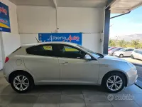 Usata Alfa Romeo Giulietta Progression 105 CV (77 kW) 2012 Grigio Utilitaria