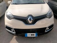 Usata Renault Captur 90 CV (66 kW) 2014 Beige SUV