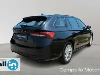Usata Skoda Octavia Executive 150 CV (110 kW) 2024 Nero Station wagon