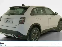 Nuova Fiat 600 Pop 101 CV (74 kW) 2026 Vari colori SUV