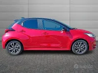 Usata Toyota Yaris Hybrid Style 92 CV (67 kW) 2023 Rosso SUV