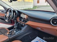 Usata Alfa Romeo Giulia Tech Edition 190 CV (139 kW) 2019 Rosso Berlina