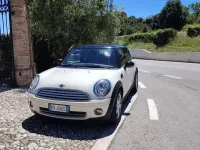 Usata Mini Cooper 120 CV (88 kW) 2009 Bianco Utilitaria