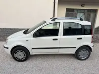 Usata Fiat Panda Active 77 CV (56 kW) 2012 Bianco Utilitaria