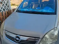 Usata Opel Zafira 150 CV (110 kW) 2009 Monovolume