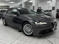 Usata Alfa Romeo Giulia Super 160 CV (117 kW) 2023 Grigio vesuvio Berlina