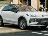 Nuova VW T-Roc Life 115 CV (84 kW) 2026 Pure white nero SUV