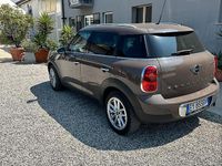 Usata Mini Countryman 150 CV (110 kW) 2012 Marrone SUV
