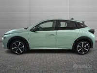 Usata Lancia Ypsilon 101 CV (74 kW) 2025 Verde Utilitaria