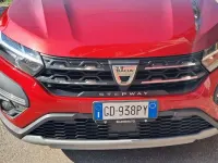 Usata Dacia Sandero Comfort 101 CV (74 kW) 2021 Rosso Berlina